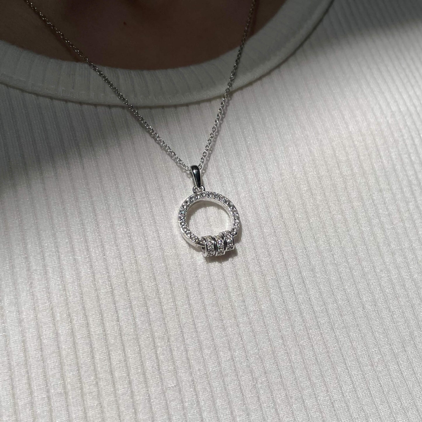 Radiance White Topaz Fidget Necklace