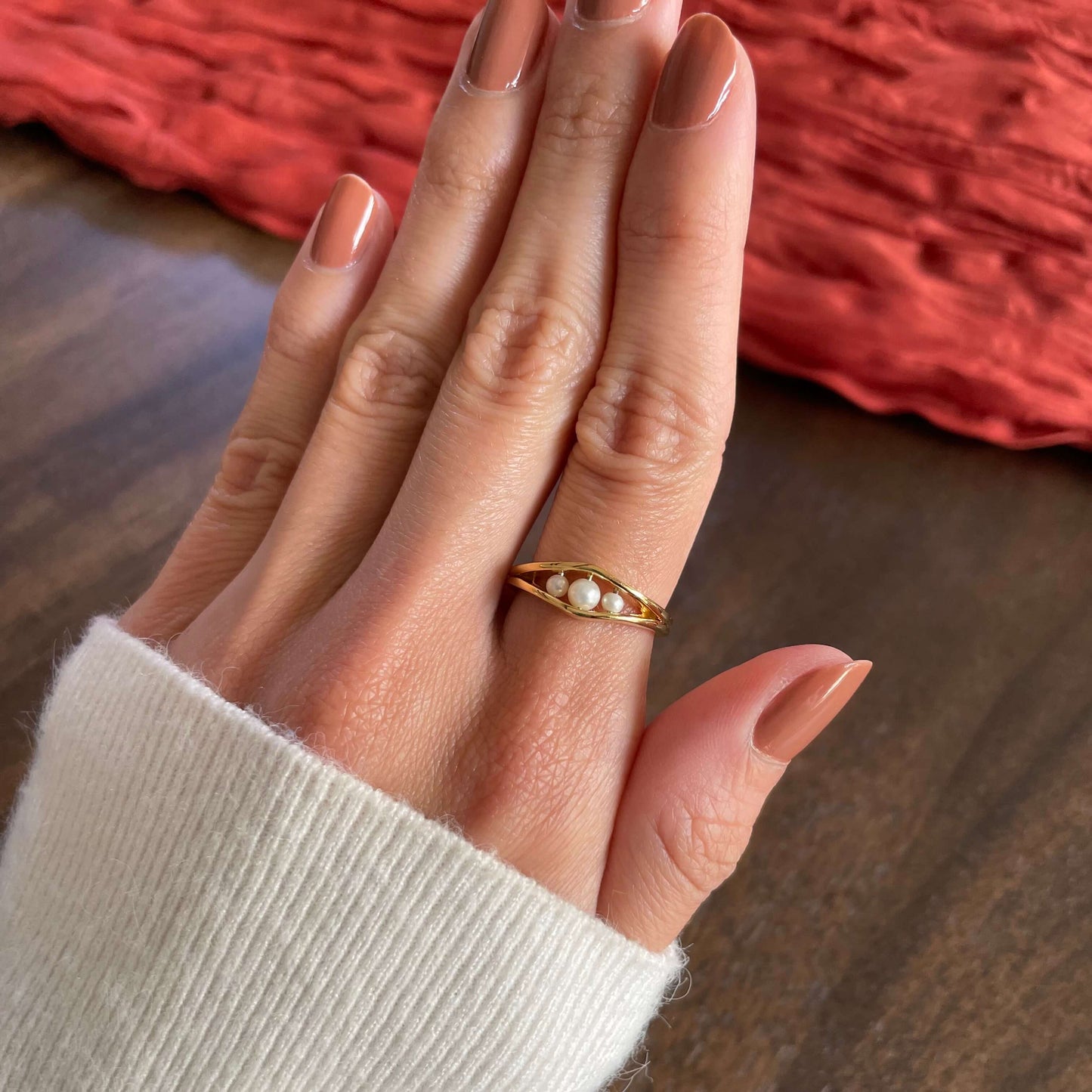 Allure Pearl Fidget Ring