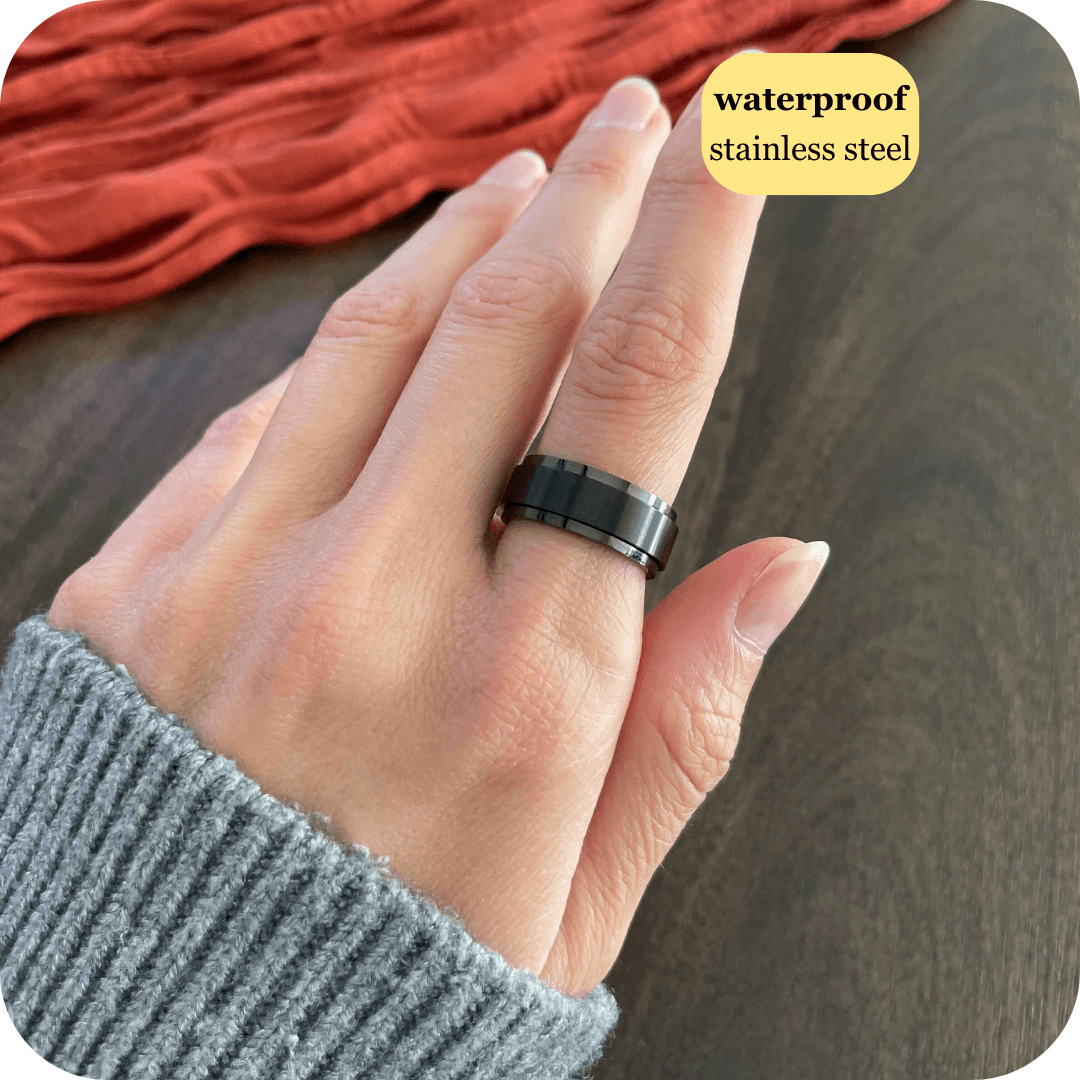 Edge Fidget Ring