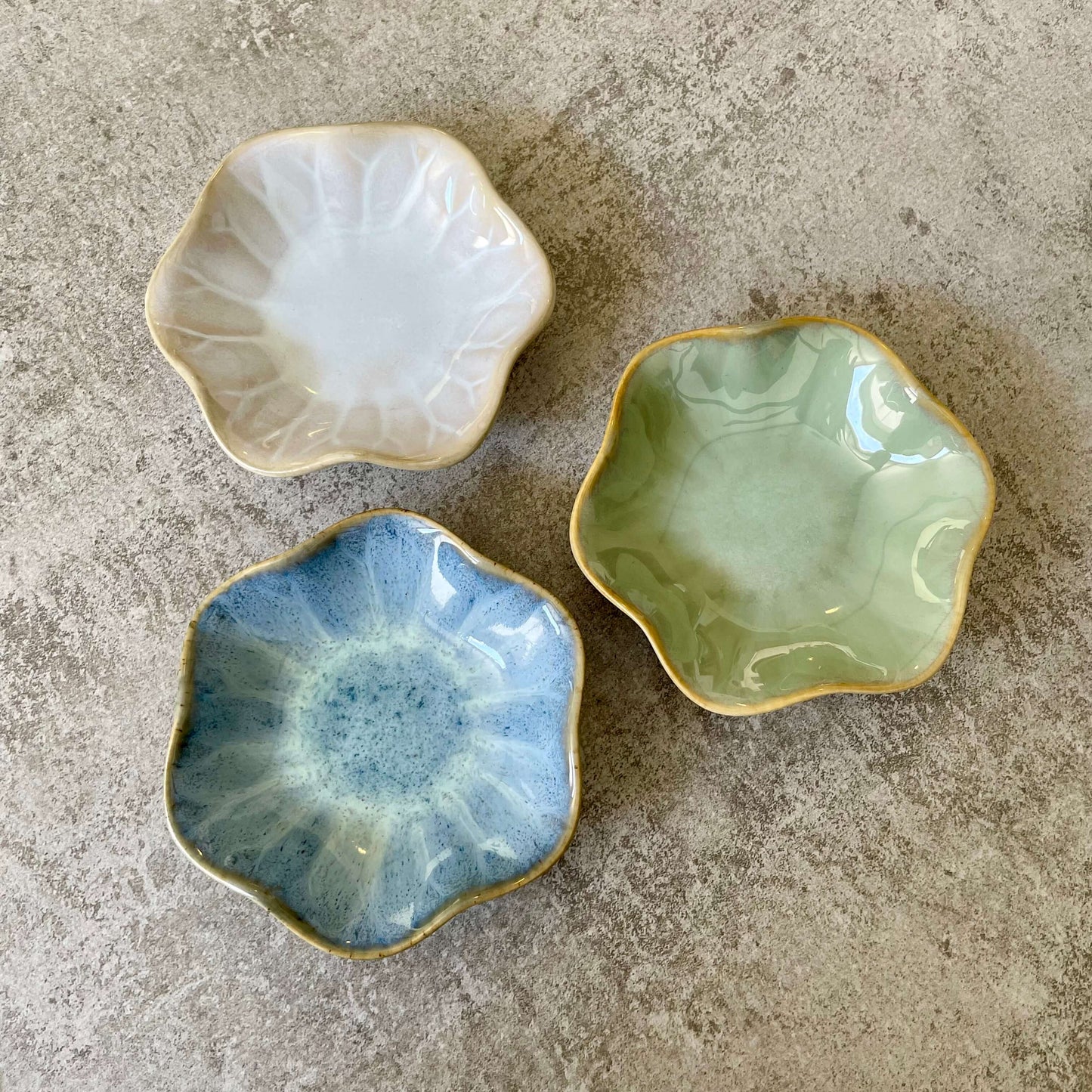 Flora ring dish