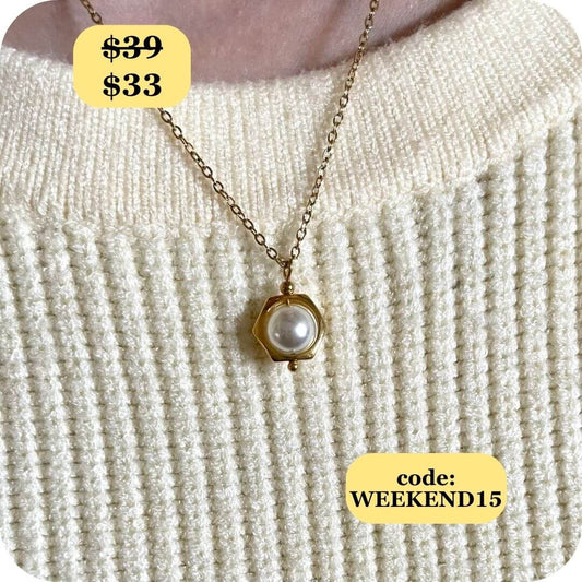 Poise Pearl Fidget Necklace