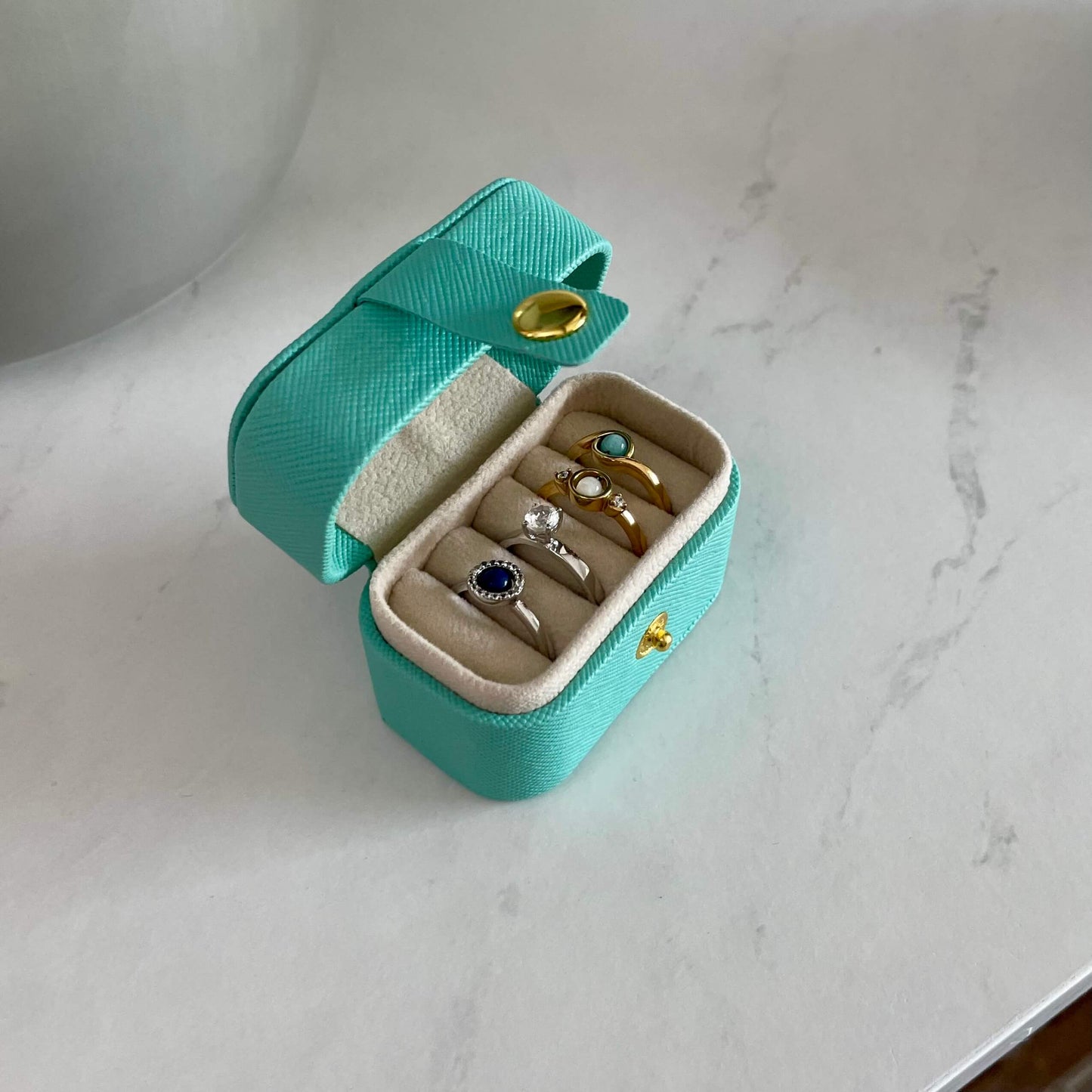 Weekend Mini Jewelry Case